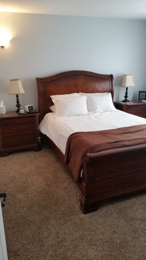 Foto principal - 2300 14th Ave S