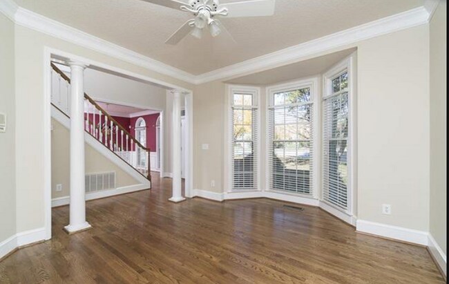 Formal Living Room - 2 Big Oak Ct