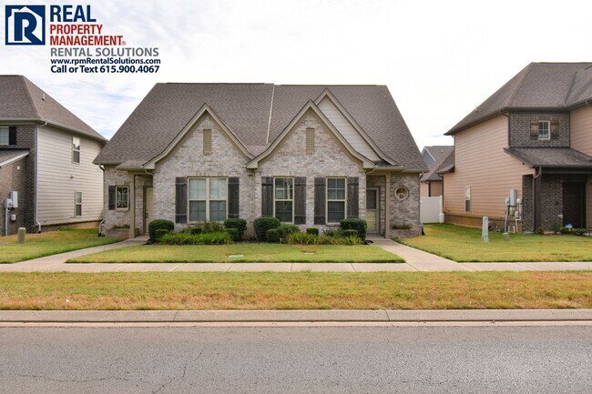 Foto del edificio - Great 3BD 2.5BA, attached garage, Three Rivers Neighborhood in the 'Boro!