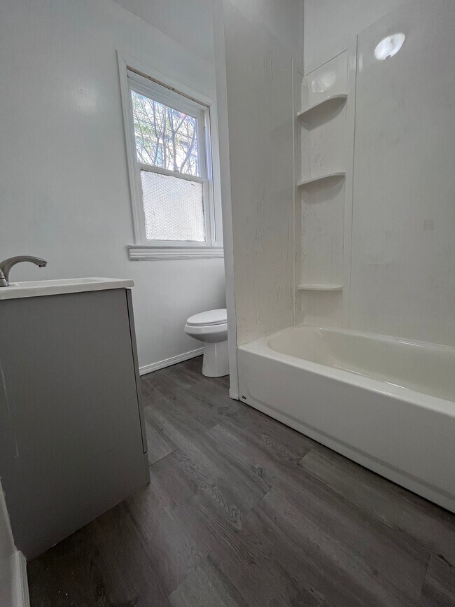 Foto del edificio - 1425 E 53rd St