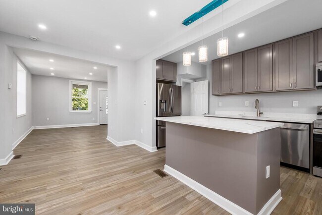 Foto del edificio - 1401 18th Pl SE