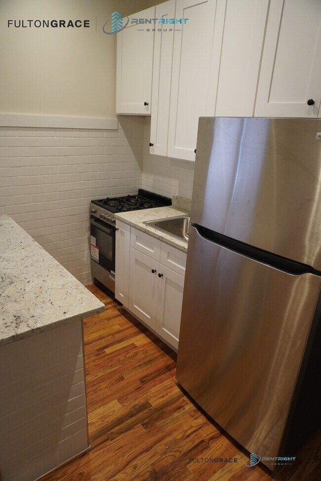 Foto del edificio - 2063 W Lawrence Ave