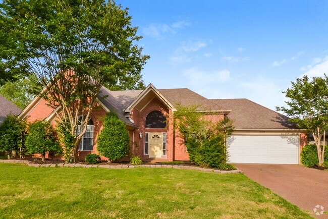 Building Photo - 1338 Wolf Ridge Dr