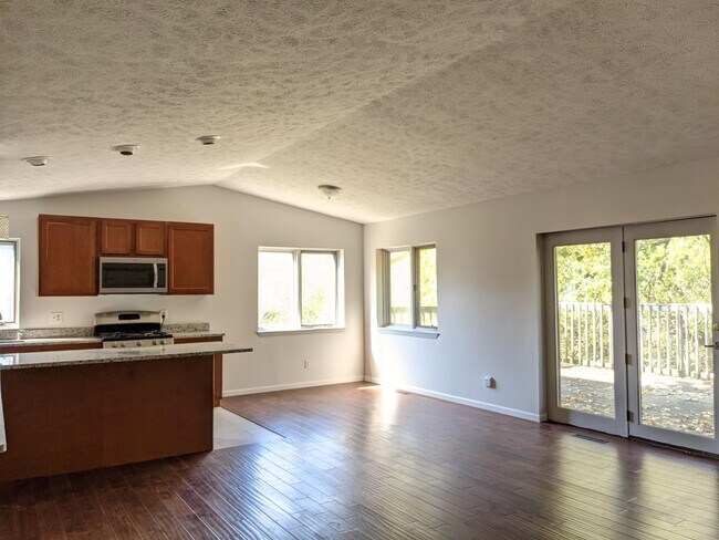 Foto del edificio - 4124 Martina Dr