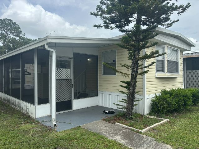 Foto del edificio - 2850 New Tampa Hwy
