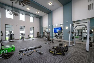 Building Photo - 24002 Colonial Pkwy