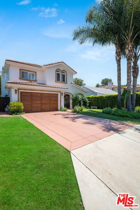 Foto del edificio - 4520 Tyrone Ave