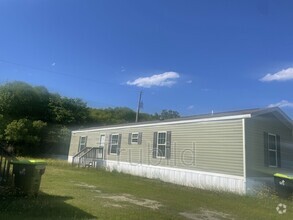 Building Photo - 89 Lyons Ln