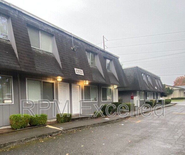 Foto del edificio - 634 M St NE