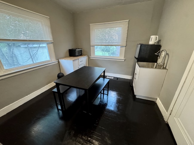 Building Photo - 17150 Santa Rosa Dr