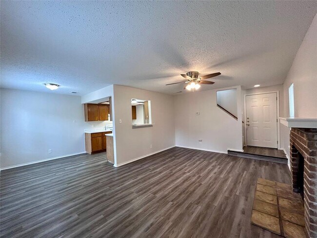 Foto del edificio - 9300 Kempler Dr