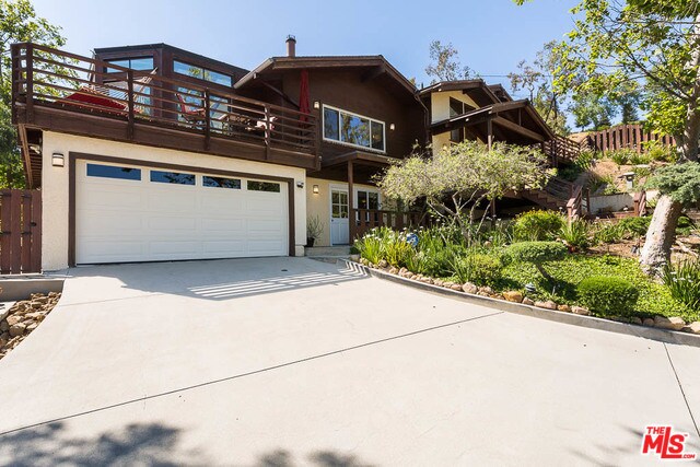 Foto principal - 21530 Saddle Peak Rd