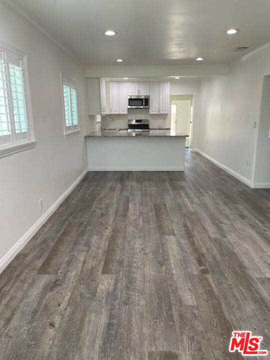 Building Photo - 6141 Fulcher Ave