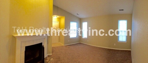 Building Photo - 8181 Whitaker Valley Blvd