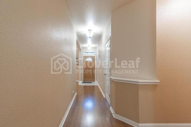 Building Photo - 22714 Sabine Smt