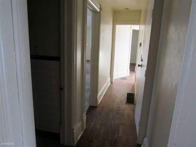 Foto del edificio - 818 1st St