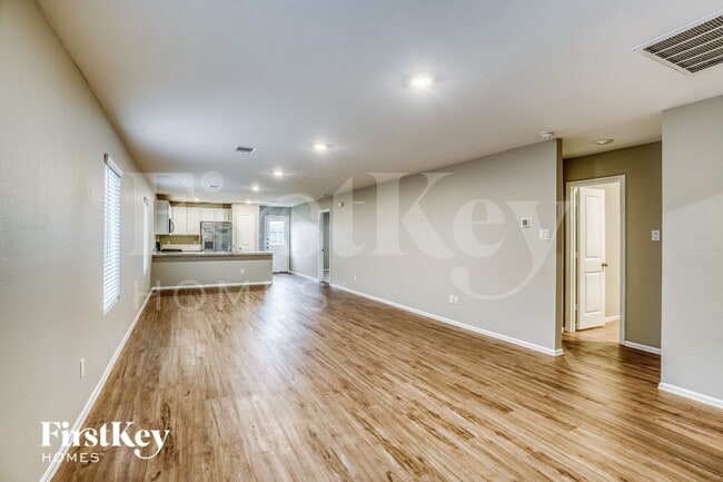 Building Photo - 9214 Burnet Flds Dr