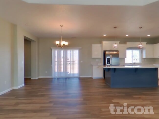 Building Photo - 16014 Tokay St