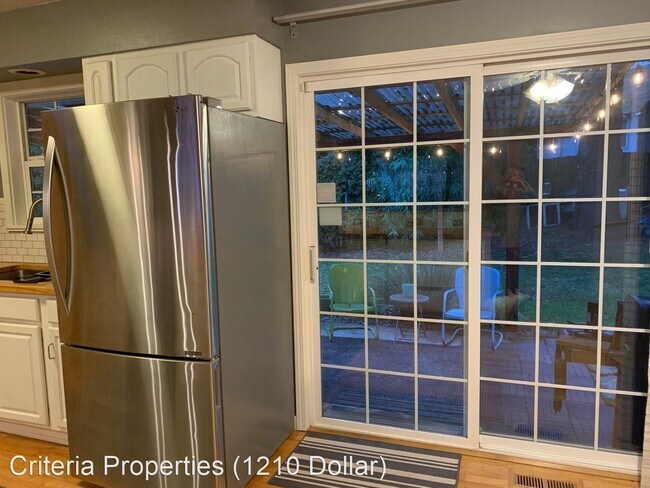Foto del edificio - 3 br, 1 bath House - 1210 Dollar Street