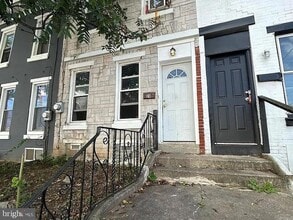 Building Photo - 24 E Abbottsford Ave