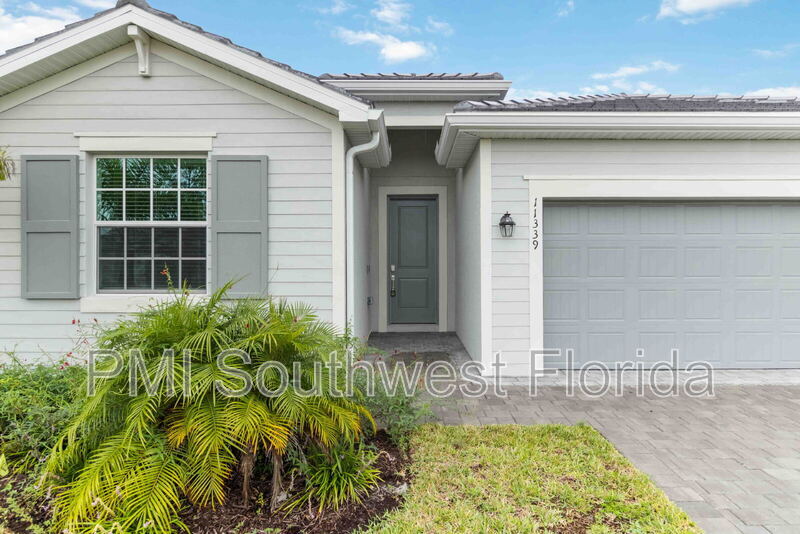 Primary Photo - 11339 Pinot Dr