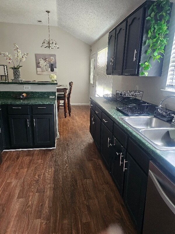 Foto principal - 99 Harmony Dr W
