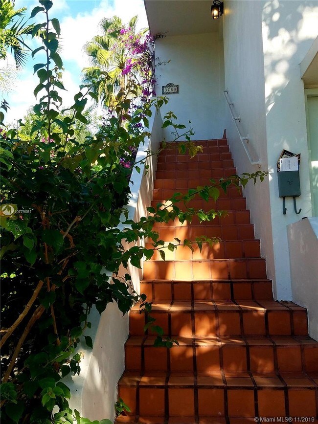 Foto del edificio - 3783 SW 27th Terrace