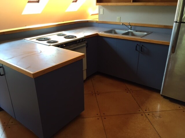 Foto del edificio - 94 Evergreen Ave