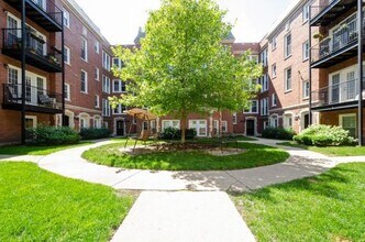 Building Photo - 7730 N Ashland Ave