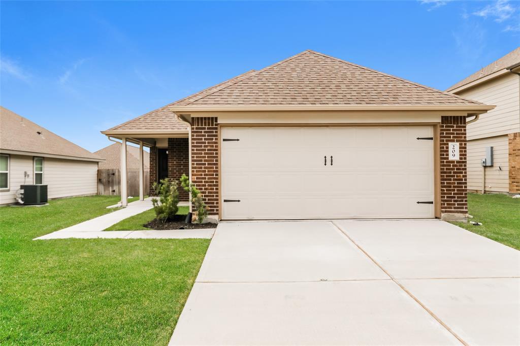 Foto principal - 209 Blue Crane St