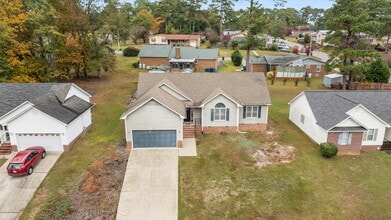 Building Photo - 1821 Swann St