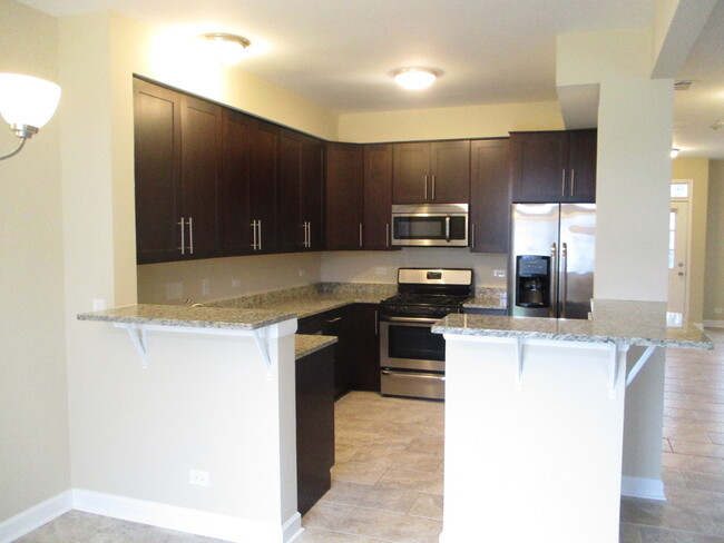Building Photo - 1112 Estes Ct