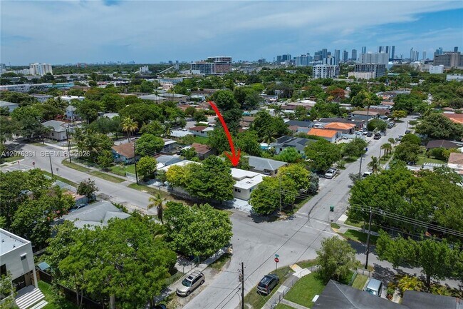 Foto del edificio - 1701 NW 19th Ave
