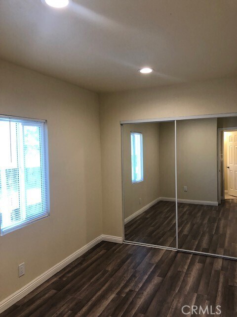 Building Photo - 1755 Stanton Pl
