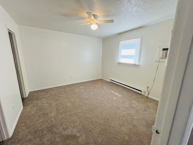 Building Photo - 1416 Moorman Ave NW
