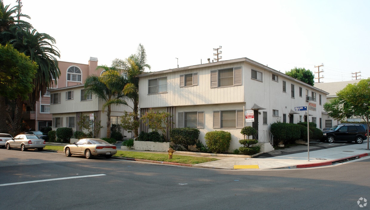Building Photo - 1801 Malcolm Ave