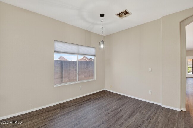 Foto del edificio - 3680 S Joshua Tree Ln
