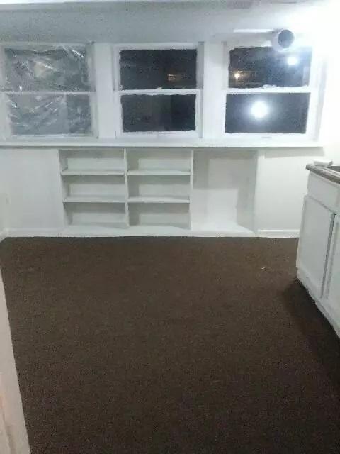 Foto del edificio - 415 W Stephenson, Bsmt