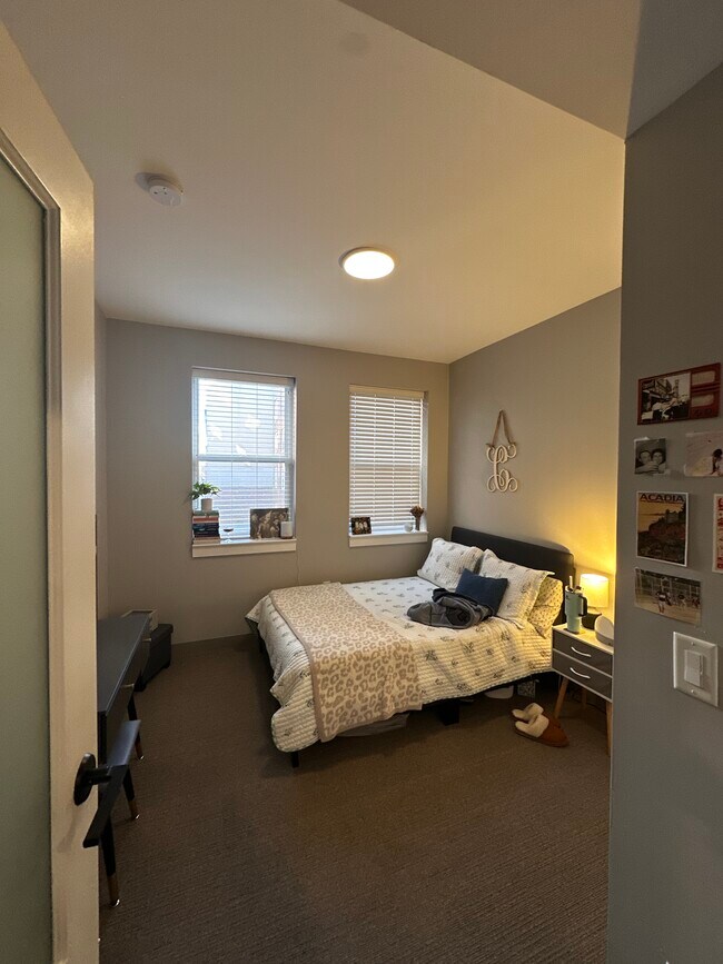 Foto del edificio - 109 Hemenway St