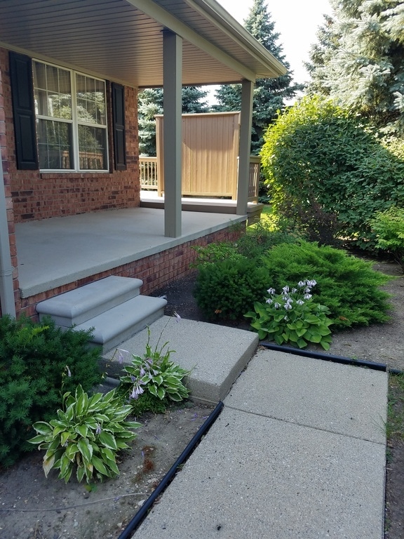 Building Photo - 5476 Victory Cir