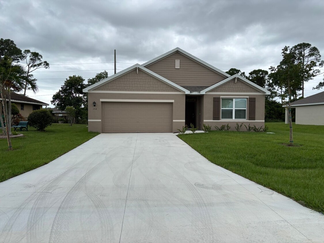 Primary Photo - Brand New Port St.Lucie Home