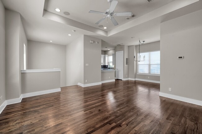 Foto del edificio - 932 Lester St