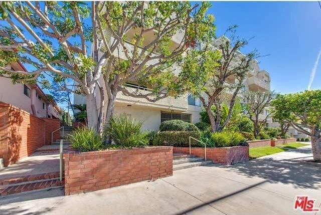 Foto del edificio - 3544 S Centinela Ave