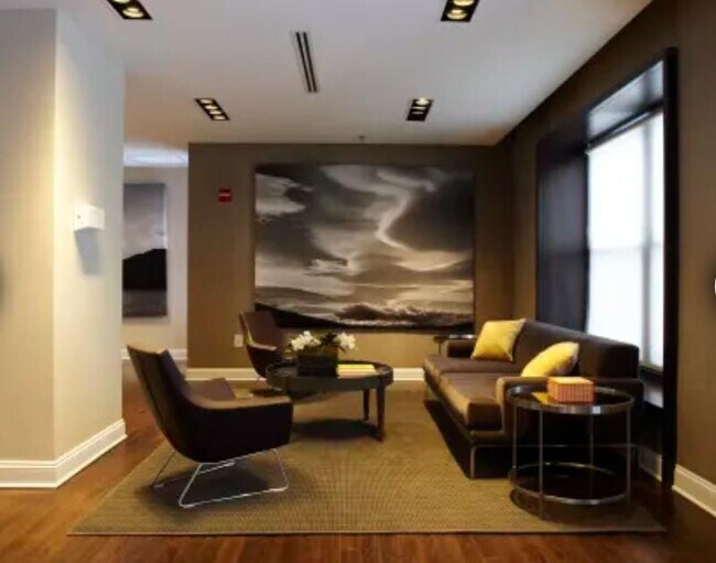 Photo - 98 Christopher Columbus Dr Apartment