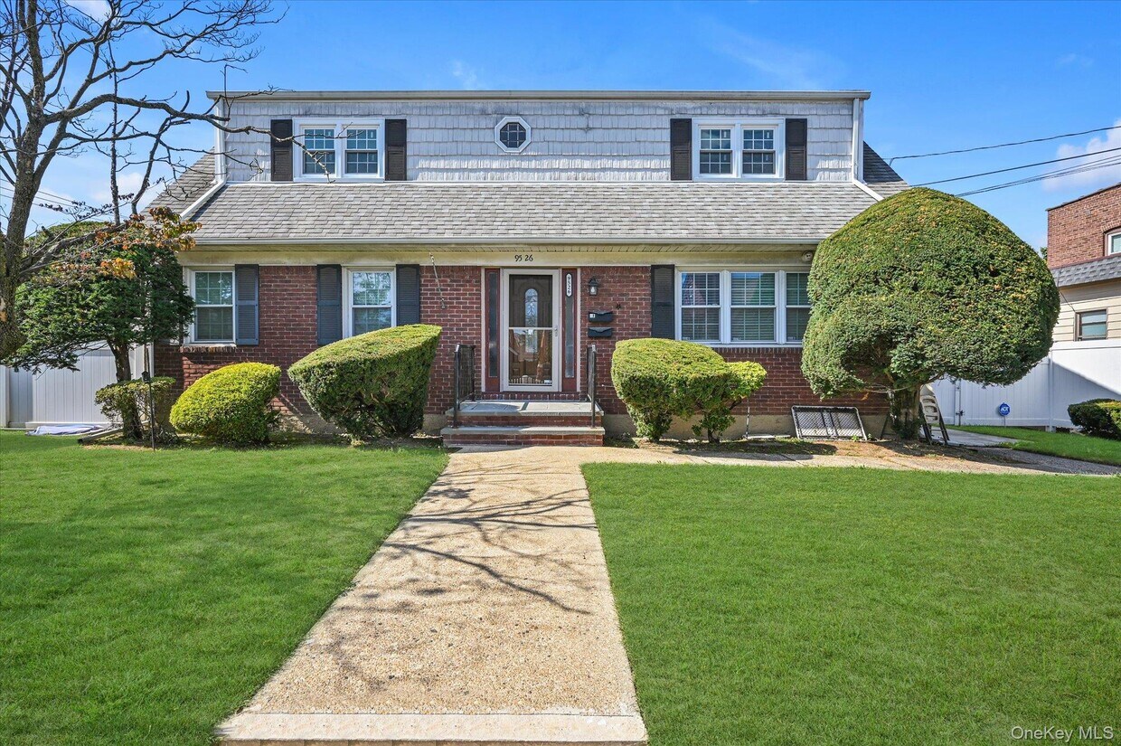 Foto principal - 9526 243rd St