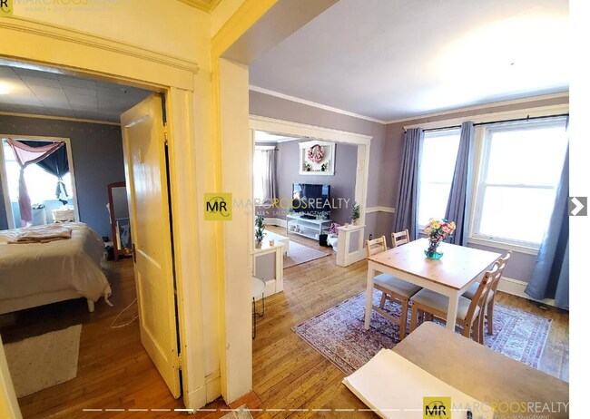 Foto del edificio - 221 Summer St