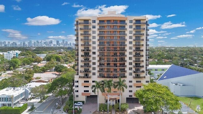 Building Photo - 2301 SW 27th Ave