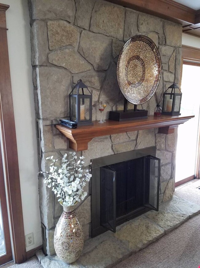 Foto del edificio - 3+BR/2ba Home in Private Princeton Valley ...