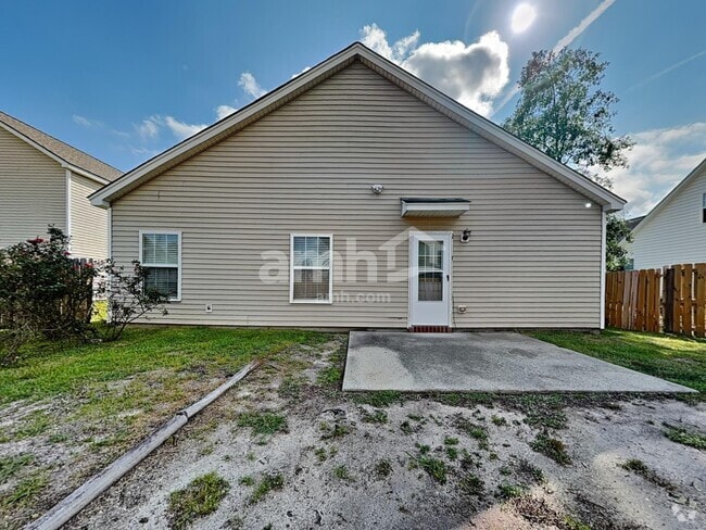 Building Photo - 244 Tigers Paw Dr