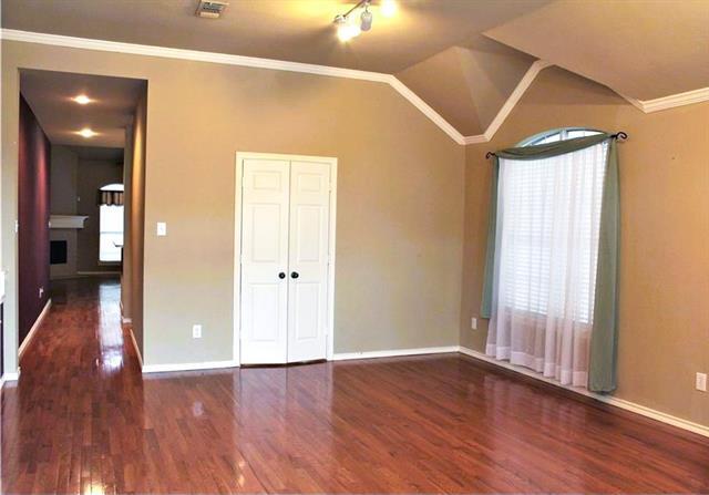 Foto del edificio - 6401 Sidney Ln